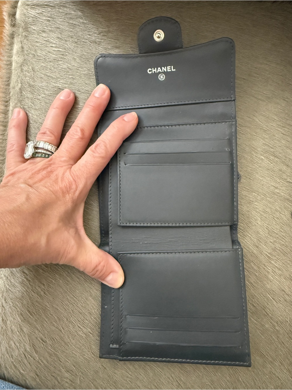 Chanel Quilted Patent Leather Compact Wallet - Grey - Picture 3 of 6